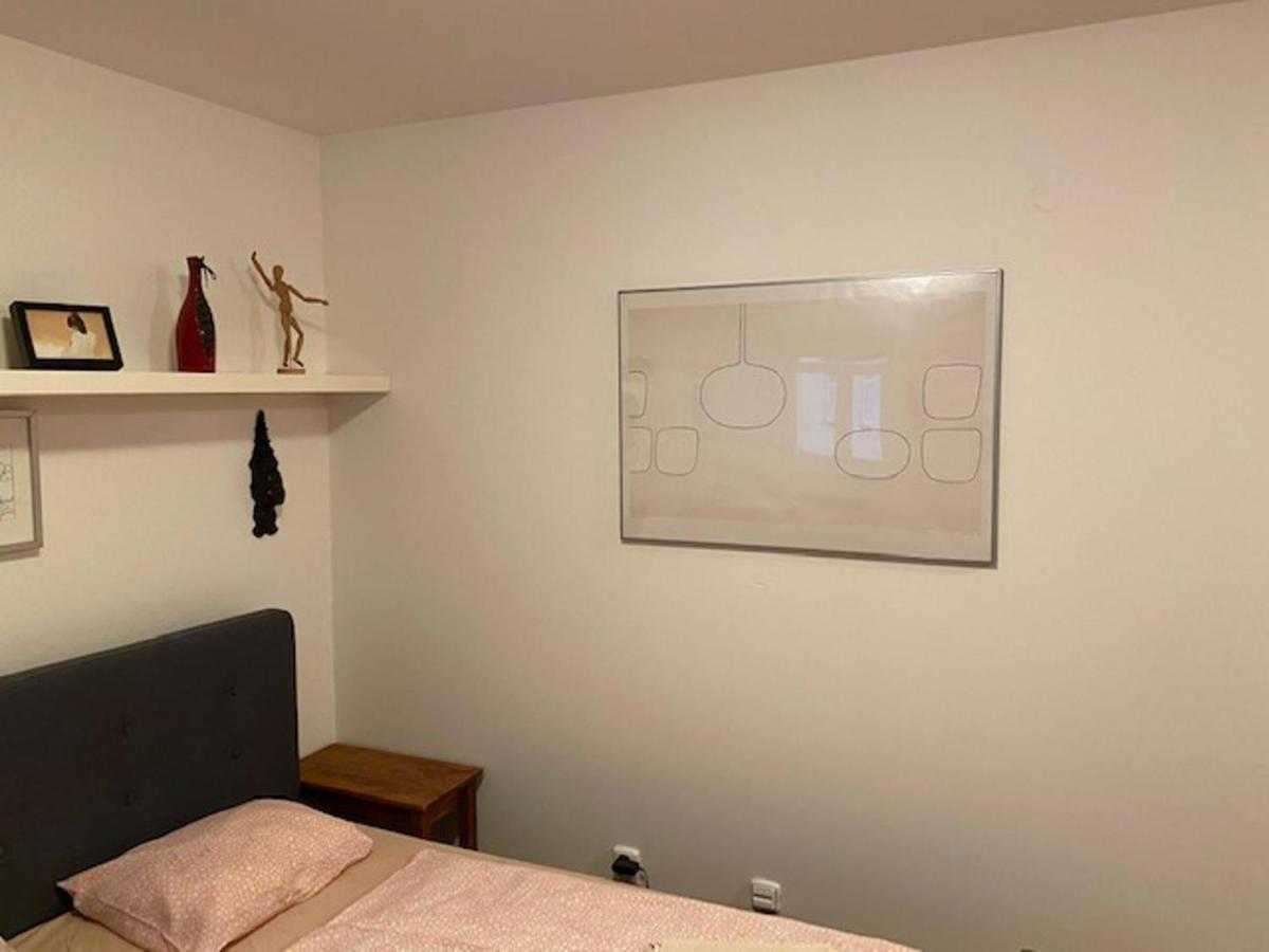 Cosy Near Florenc In Appartement *